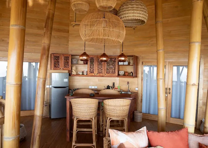 Bukit Lipah Villa *